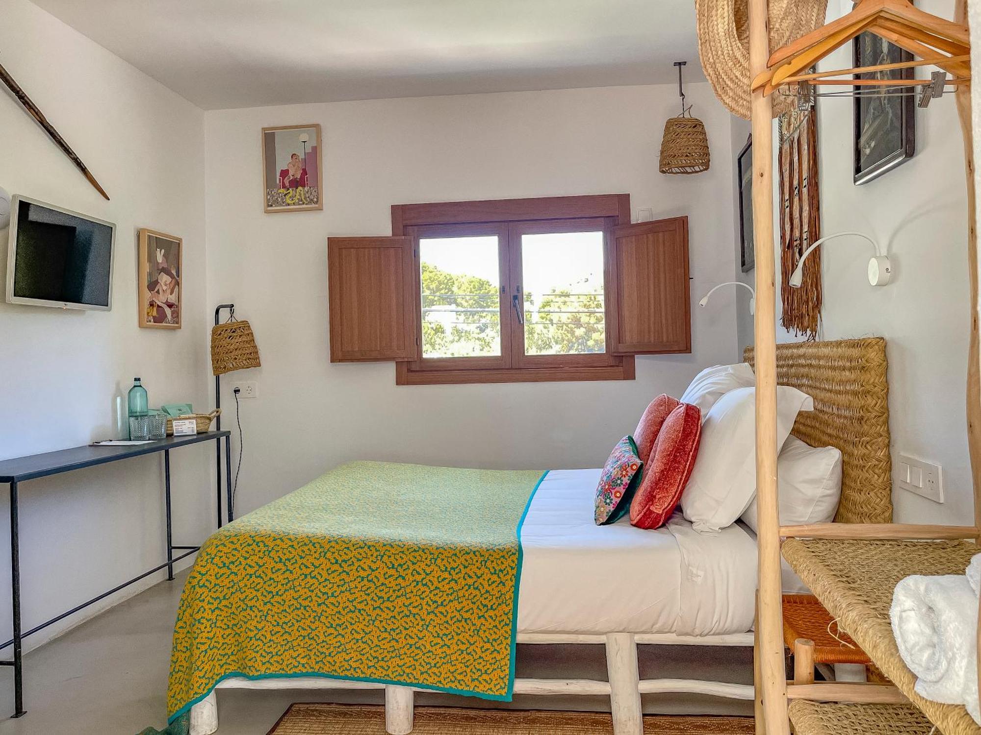 Hostal Mar Y Sal (Adults Only) Sant Josep de sa Talaia Exterior photo